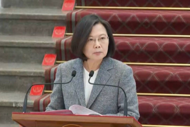 蔡英文宣布窜美，大陆立刻警告，并改变称呼，表明事态有多严重