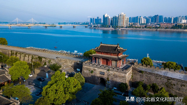 三国城堡的图片大全（最值得看的14座明清城墙）