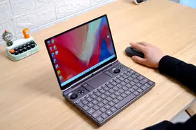 没有独显也能玩3A大作！AMD 6800u加持的GPD WIN Max 2掌机到底有多强图片