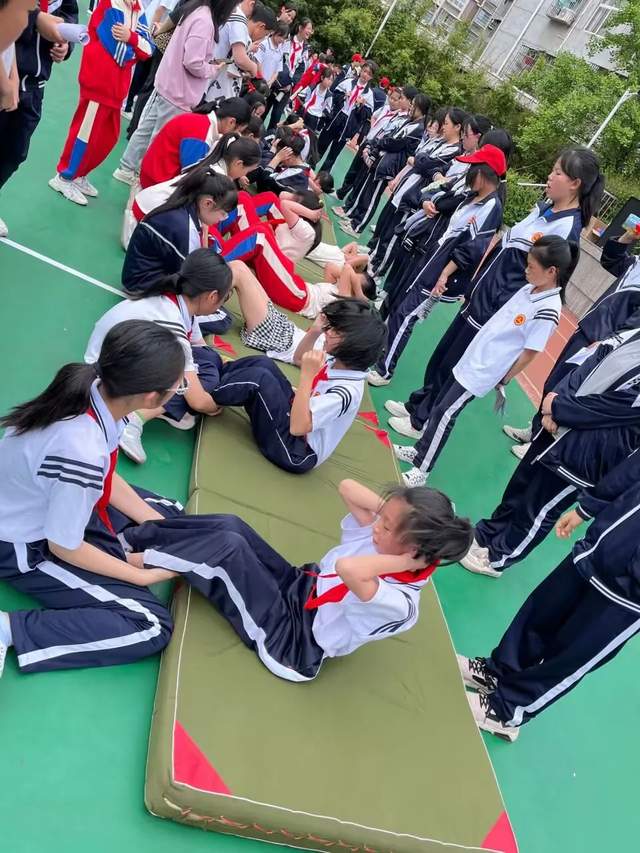 四川省民生研究会新媒体中心-官网