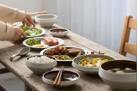 隔夜菜不可以吃？医生提醒：除了这3种，其它的可以放心食用图片