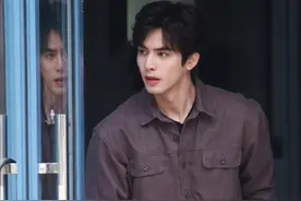 盘点娱乐圈没有技巧，就是“硬帅”的男演员图片