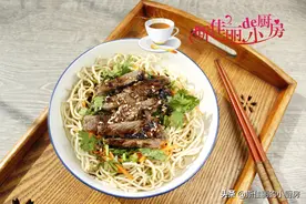 一个人午餐我从不点外卖，晒我的十分钟极简午餐，营养美味又省时图片