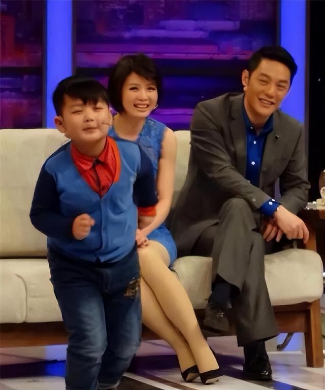 《特种兵之火凤凰》9年演员现状差距大:主角发展平平,女配火了