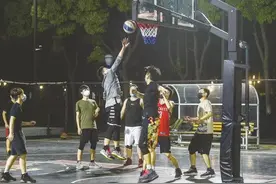 运动时戴不戴口罩？图片