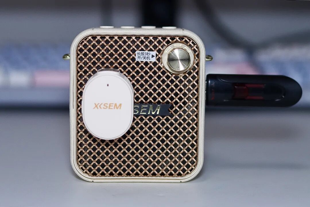 带团讲解总“翻车”?这款小蜜蜂让我告别讲解尴尬