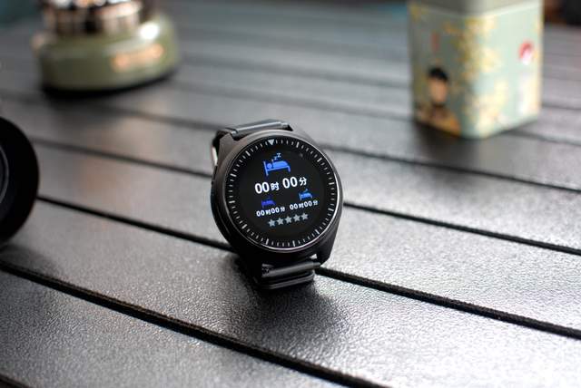 耳机手表二合一设计，智能手表新形态：Wearbuds watch X2