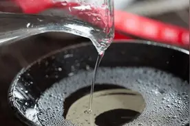 许多人被忽悠买到“劣质酒”！其实白酒符合3点，就是粮食白酒图片