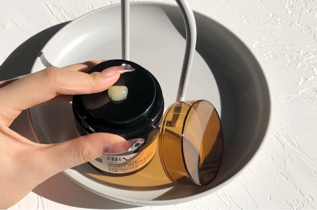 分享4款公认好用的“抗老”面霜，维稳又紧致肌肤，值得尝试