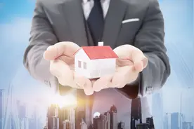 别错把房产证当成不动产证，区别很大，小心变成别人的房子图片