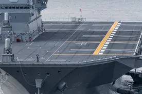 辽宁舰前出15天，出云号“海基摄影平台”，已然撑不住提前返港了图片