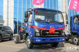 8.88万买合规轻卡三环新创客，2.5L机还有气囊座椅图片