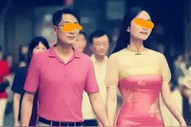 成都太古里再现高仿牵手人，后续出现的两个现象让人哭笑不得图片