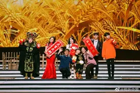 “中国梦 · 我的梦——2022中国网络视听年度盛典”图片