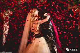 美国“吸血鬼夫妇”称15岁觉醒成吸血鬼，定期吸血，婚后共养血仆图片