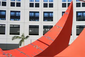香港一年制硕士与985/211大学研究生相比，哪个前景更好？图片