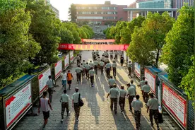 又一大学达“更名条件”：坐标湖北，是一所“汽车大学”！图片