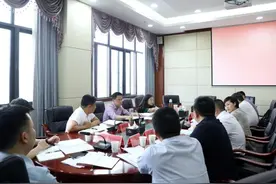 罗杨主持召开安置房相关工作专题会图片