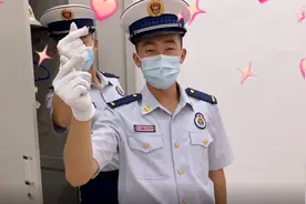 接连收到匿名外卖，消防员们有话说......图片