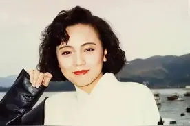 19岁爆火，却甘做小三遭“封杀”、一夜破产：56岁，她破茧成蝶图片