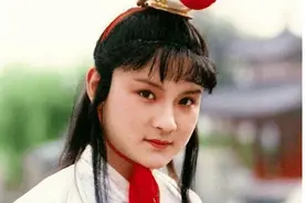 演员欧阳奋强：23岁爆红，娶初恋却悲痛丧子，风光背后有眼泪图片