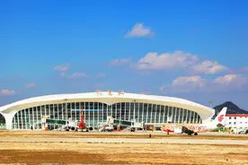 清凉马拉松 激情六盘水丨到凉都跑“六马”③咋行？南来北往都是客，立体交通任君选图片