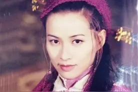 46岁麦家琪与爱犬合拍视频，却被嘲讽又老又过气，硬气回怼：别看图片