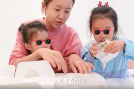 张子萱为小女儿庆生，一家四口久违合体，陈赫当众投喂老婆超甜图片