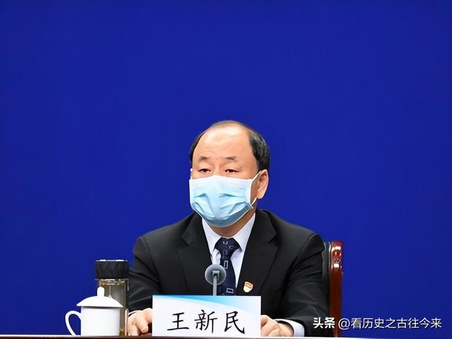 突发！严重违纪违法，曾担任3个师师长，退休4年被查，这可真讽刺