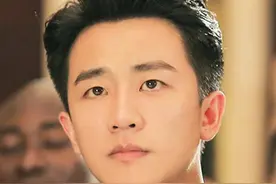 6位单眼皮、高鼻梁的男星，第一眼不够帅，但越看越有男人味图片