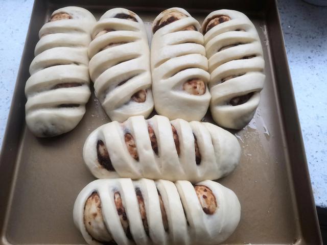 锡纸盘能不能二次使用(做面包就可以用普通面粉了) 锡纸盘能不能二次使用(做面包就可以用普通面粉了)