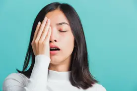 晚上睡觉经常睡不好 早上上班还老犯困怎么办？图片