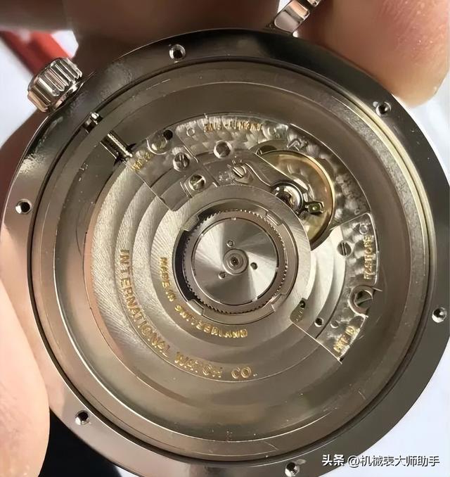 ��е�����׹����ģ����ռ�����Ʒ�Ƽ�ֵ�ĸ�����Ҫ��