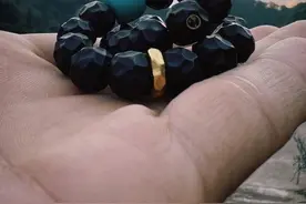 已经崩盘的4种文玩，还有商家在用它骗人，你买过吗？图片