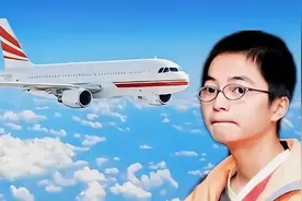 2004年，湖南14岁男孩扒着飞机起落架从昆明飞到重庆，后来怎样了图片