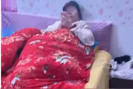 女子婚后天天躺着不工作，嫁汉就是穿衣吃饭：做个可爱的姑娘图片