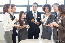 职场写作：在年度工作会议上的讲话图片