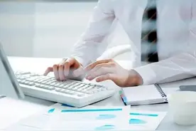 打字很慢怎么办？怎样提升自己的打字速度呢图片