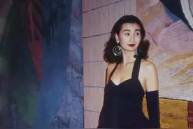 张曼玉：息影19年，独居贫区，不婚无子，58岁活得太飒了图片