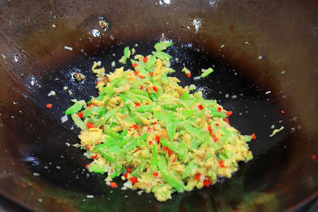 “七月中、腊月半，老人过得心胆颤”，为啥？这6种食物或可缓解