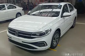 新车 | 新悬浮大屏，可选5款车漆，曝大众新款宝来，挑战轩逸、朗逸图片