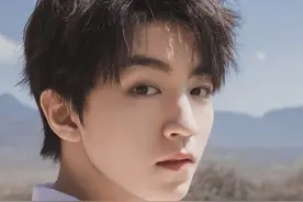 TFBOYS成立九周年！曾经在同一起跑线的王俊凯王源易烊千玺，如今有多大差距？图片