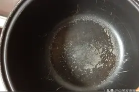 做饭人一定要看看！这样的电饭煲是不是该换了？图片