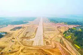 阆中机场2600米主跑道基本建成图片