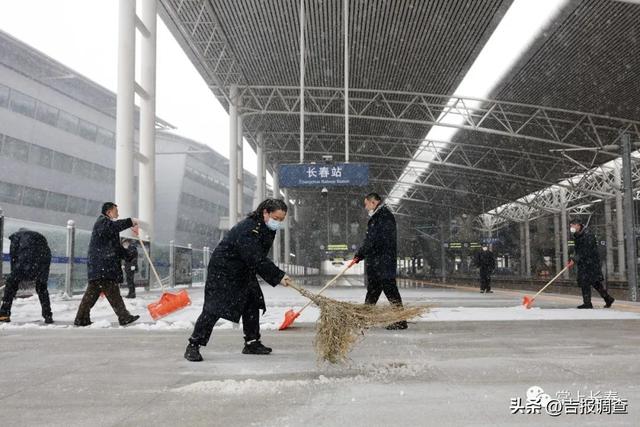 直击初雪！长春人用静与动的结合，写下一段段温暖感人的故事