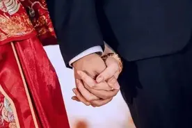 潮汕外甥结婚母舅做大位，婚宴桌上老舅做四句图片