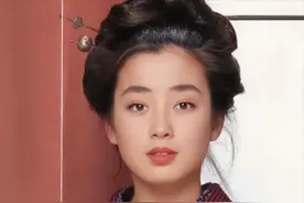 宫泽理惠14岁时，母亲带她敲响导演的房门，这种伤痛要用一生治愈图片