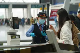 超过春运？昨日突破200000图片