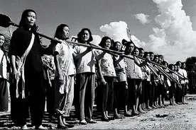 农村包产到户取代人民公社大集体是历史的进步？看看老农民怎么说图片