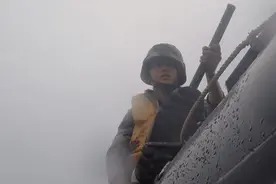 成为特战女兵有多难？她们全力以赴挑战“魔鬼周”图片